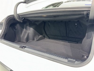 صورة مصغرة 33 لـ 2021 Lexus IS