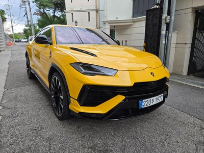 2024 Lamborghini URUS 照片 1
