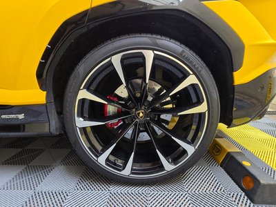 2024 Lamborghini URUS 照片 6