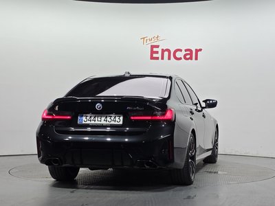 2023 BMW 3 SERIES — фото 4