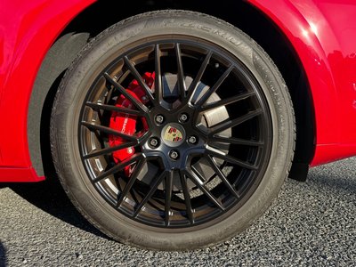 PORSCHE CAYENNE COUPE GTS - 10