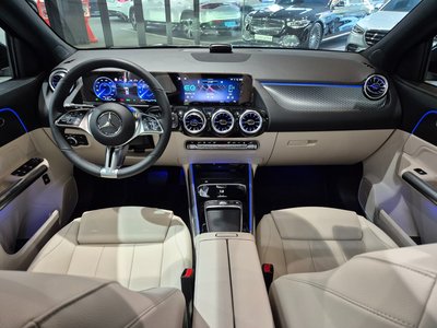 MERCEDES-BENZ EQA - 4