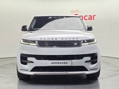 صورة 8 لـ 2025 LAND Rover RANGE ROVER SPORT