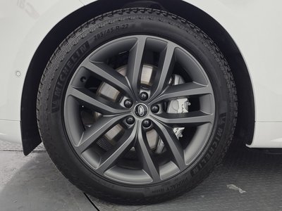 صورة 9 لـ 2025 LAND Rover RANGE ROVER SPORT