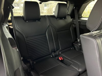 LAND ROVER DISCOVERY - 4