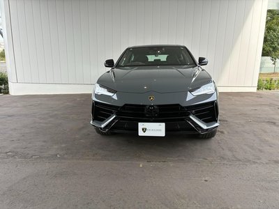 LAMBORGHINI URUS - 2