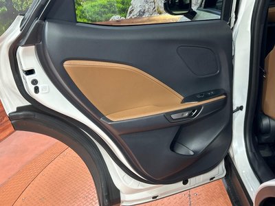 صورة مصغرة 49 لـ 2024 Lexus LBX