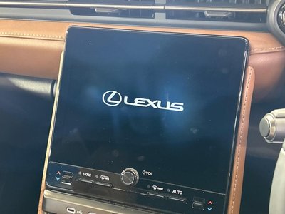 صورة 3 لـ 2024 Lexus LBX