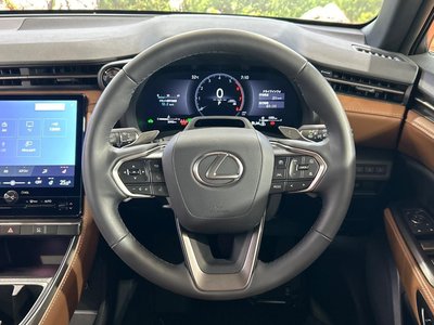 صورة مصغرة 11 لـ 2024 Lexus LBX