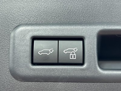 صورة مصغرة 7 لـ 2024 Lexus LBX