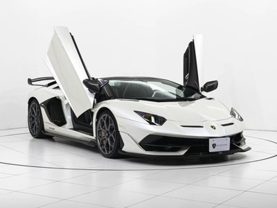 LAMBORGHINI AVENTADOR ROADSTER