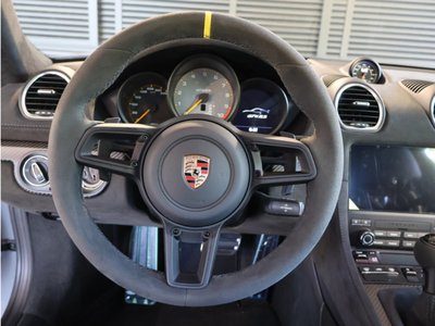 صورة مصغرة 14 لـ 2025 Porsche 718
