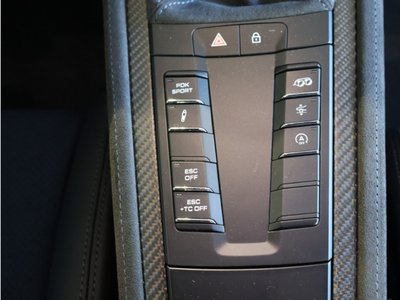 صورة مصغرة 16 لـ 2025 Porsche 718