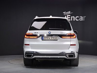 BMW X7 - 4
