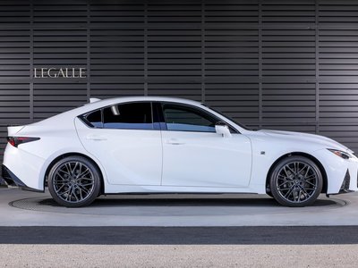 LEXUS IS - 6