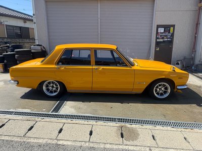 NISSAN SKYLINE - 7