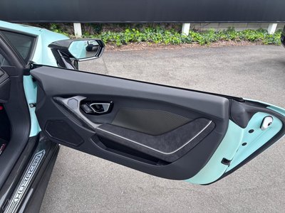 2020 Lamborghini HURACAN thumbnail 31