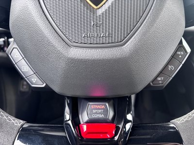 2020 Lamborghini HURACAN thumbnail 37