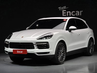 صورة 1 لـ 2022 Porsche CAYENNE