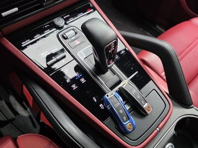 صورة مصغرة 12 لـ 2022 Porsche CAYENNE