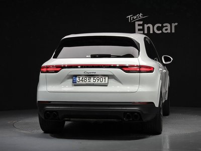 صورة 4 لـ 2022 Porsche CAYENNE