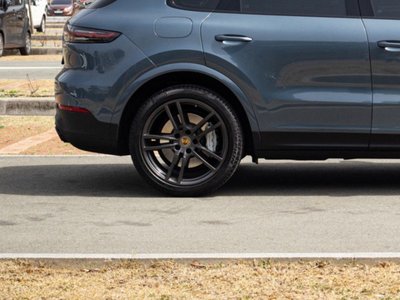 PORSCHE CAYENNE - 6