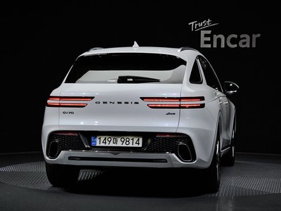 2022 Genesis GV70 photo 3