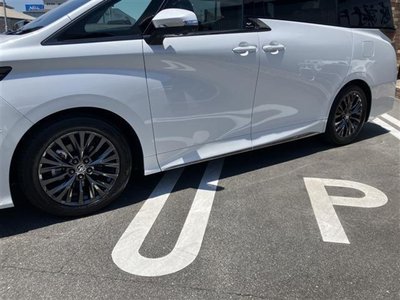 TOYOTA VELLFIRE - 8