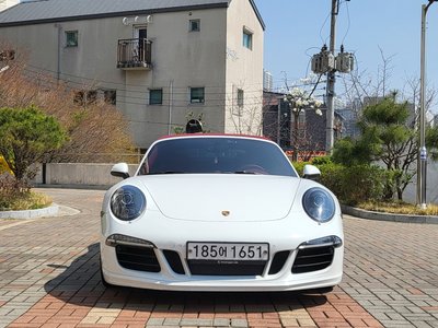 PORSCHE 911 - 1