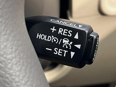 TOYOTA LAND CRUISER PRADO - 8