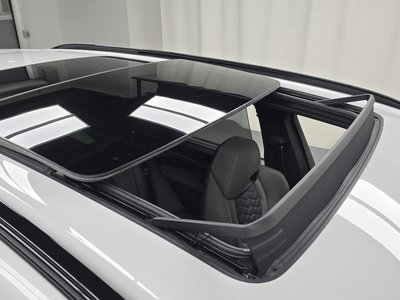 2024 BMW X5 M 缩略图 24