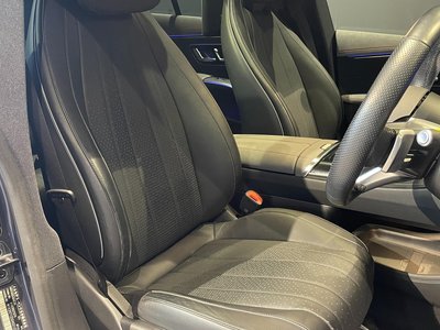 MERCEDES-BENZ EQS - 7