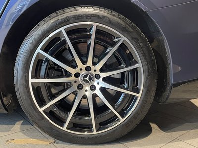 MERCEDES-BENZ EQS - 4