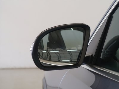 MERCEDES-BENZ GLB - 6