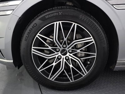 صورة 6 لـ 2022 Genesis G90 (RS4)
