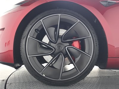 صورة 6 لـ 2026 Tesla MODEL 3