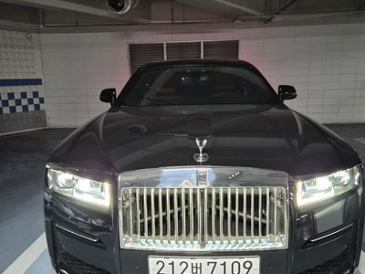ROLLS-ROYCE GHOST - 1