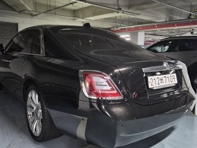 ROLLS-ROYCE GHOST - 4