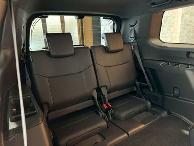 2025 Toyota LAND CRUISER 250 thumbnail 46