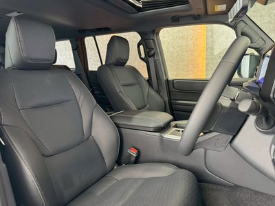2025 Toyota LAND CRUISER 250 thumbnail 39