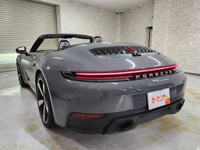 PORSCHE 911 - 6