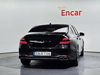 2021 Genesis THE NEW G70 photo 4