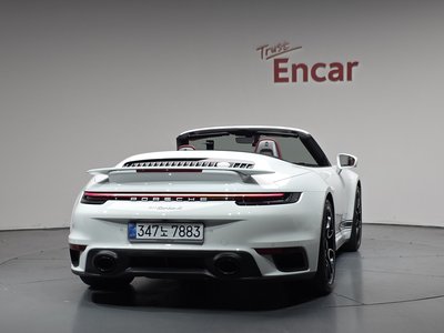 PORSCHE 911 - 4