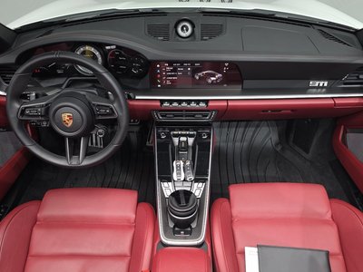 PORSCHE 911 - 5