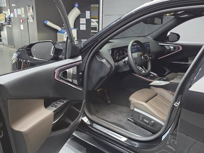2025 BMW X3 thumbnail 13