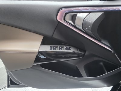 2025 BMW X3 thumbnail 14