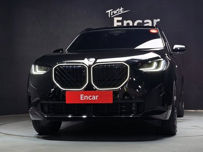 2025 BMW X3 照片 2