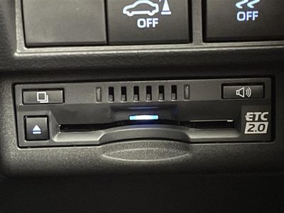 TOYOTA LAND CRUISER 300 - 10