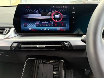 صورة مصغرة 47 لـ 2025 BMW X1