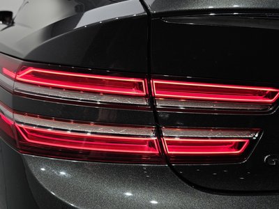 GENESIS G80 (RG3) - 10